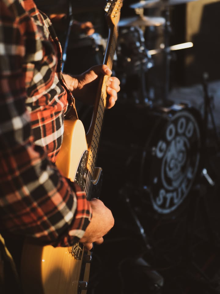 Koncert Good Stuff a All Show Band u Kapitána