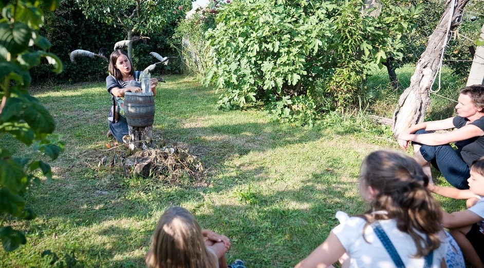 Divadlo Líšeň: Havětiště /zahradní loutková poezie/ a Poslední koncert