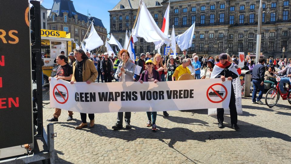 Vredesdemonstratie Geen Wapens voor Vrede