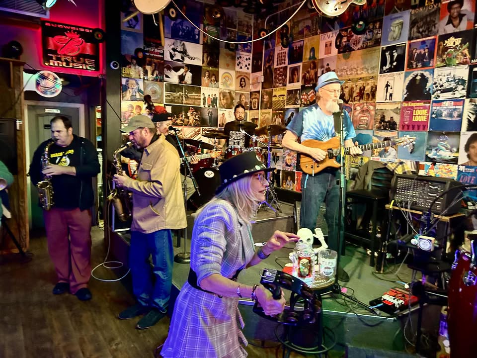 Scott Steele Band Hosts Montavilla Station Sunday Night Jam!