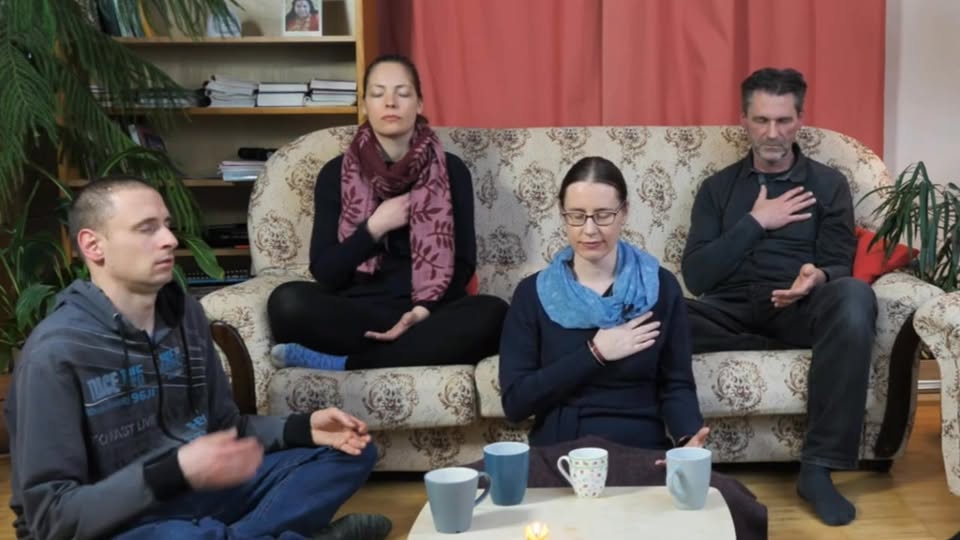 Meditácia v kaviarni Kapucínska