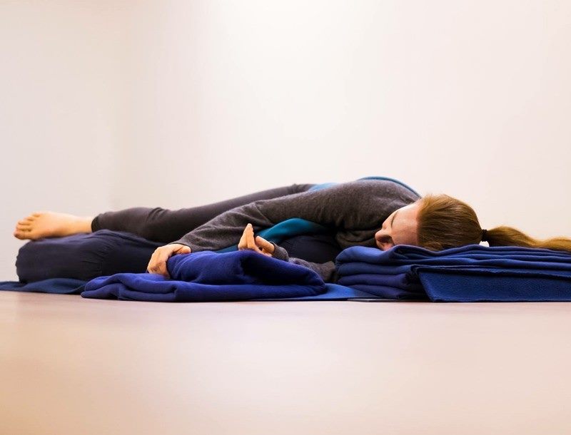 SPÁNOK, výživný oddych pre energiu, Yin Joga Meridiany RELAX
