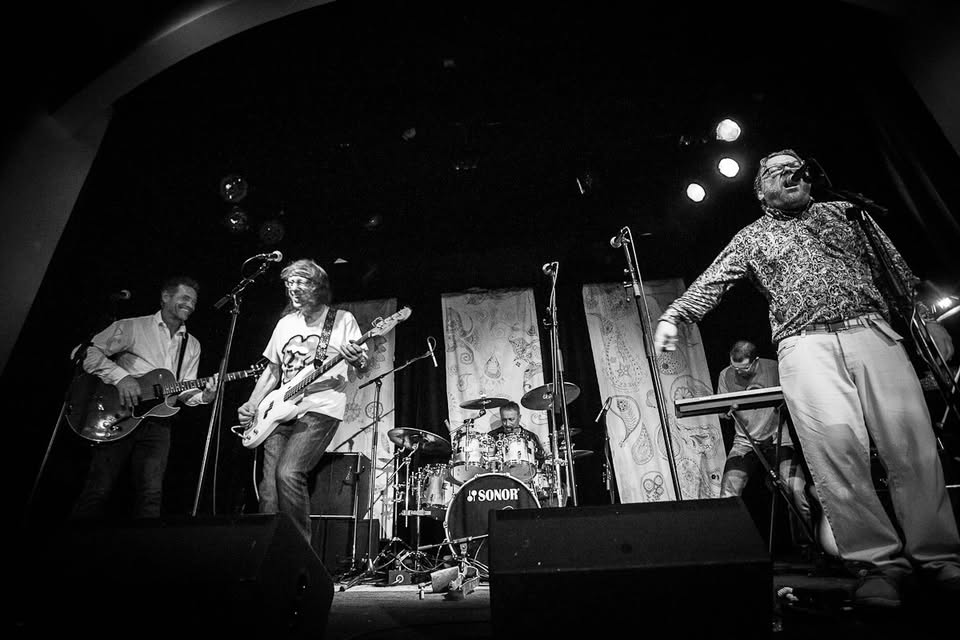 Předvánoční rock'n'roll večírek v Klubu 66 "Radost"