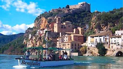 Paseo por l´Ebre y visita al Castell de Miravet