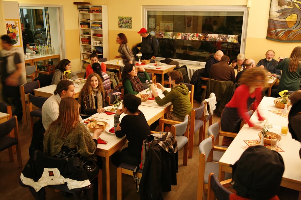 Homeless Veggie Dinner - The Christmas Edition!