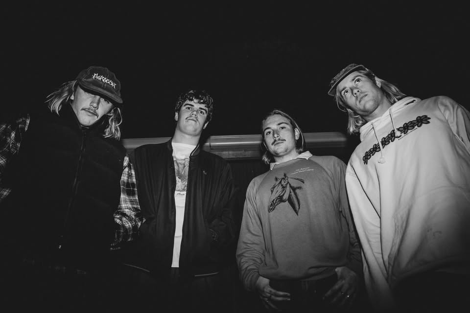 Surf Trash in Paradiso