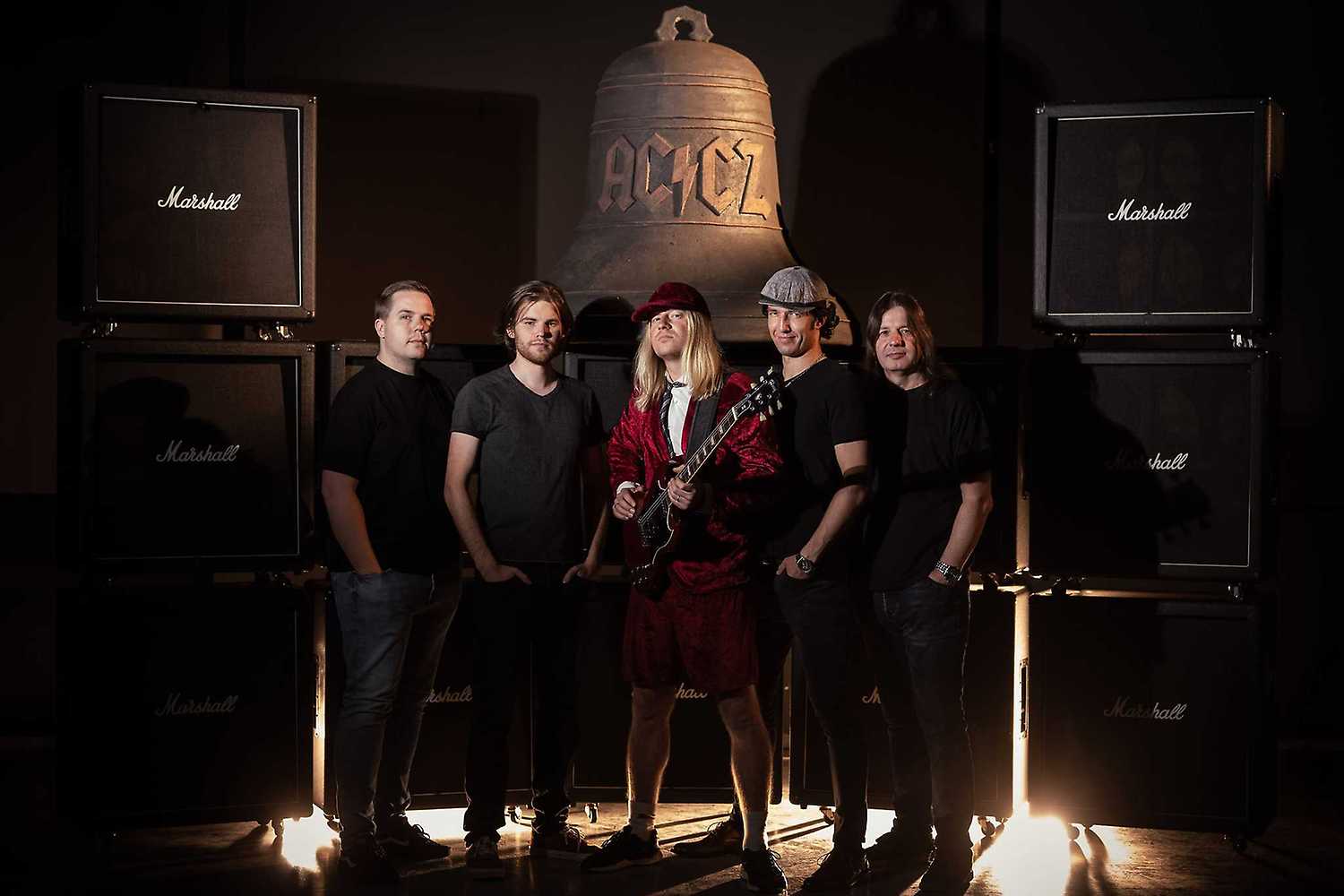 AC/CZ