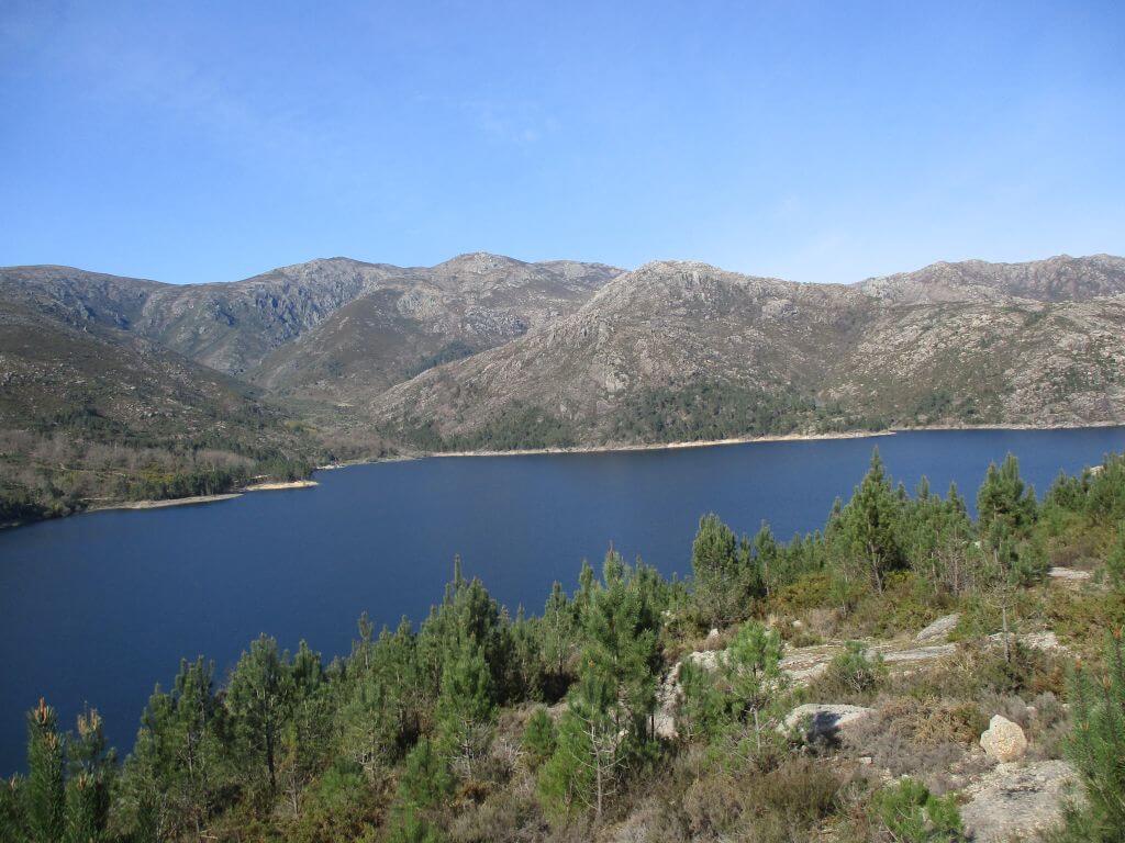 Caminhando em Lagos e Miradouros do Gerês - Páscoa