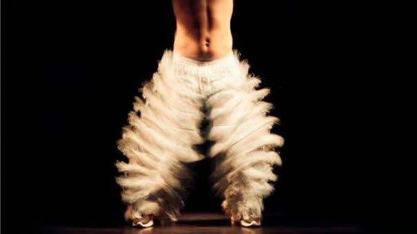 Language & Art Lovers meet for dance double bill at PLATAFORMA BERLIN Festival