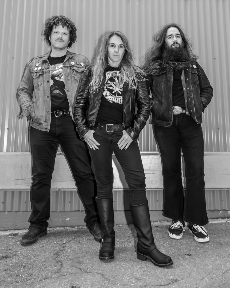 ⫘⫘⫘ Acid King (usa) + support: Sloth / PINK WHALE ⫘⫘⫘