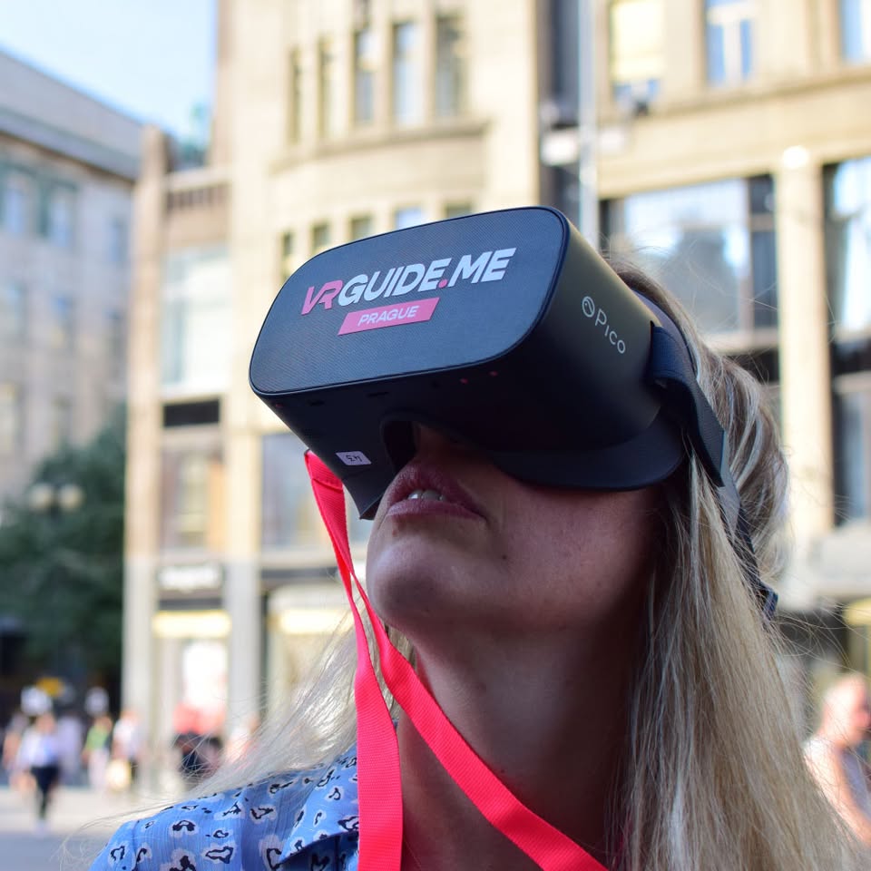 Vycházka s brýlemi pro virtuální realitu