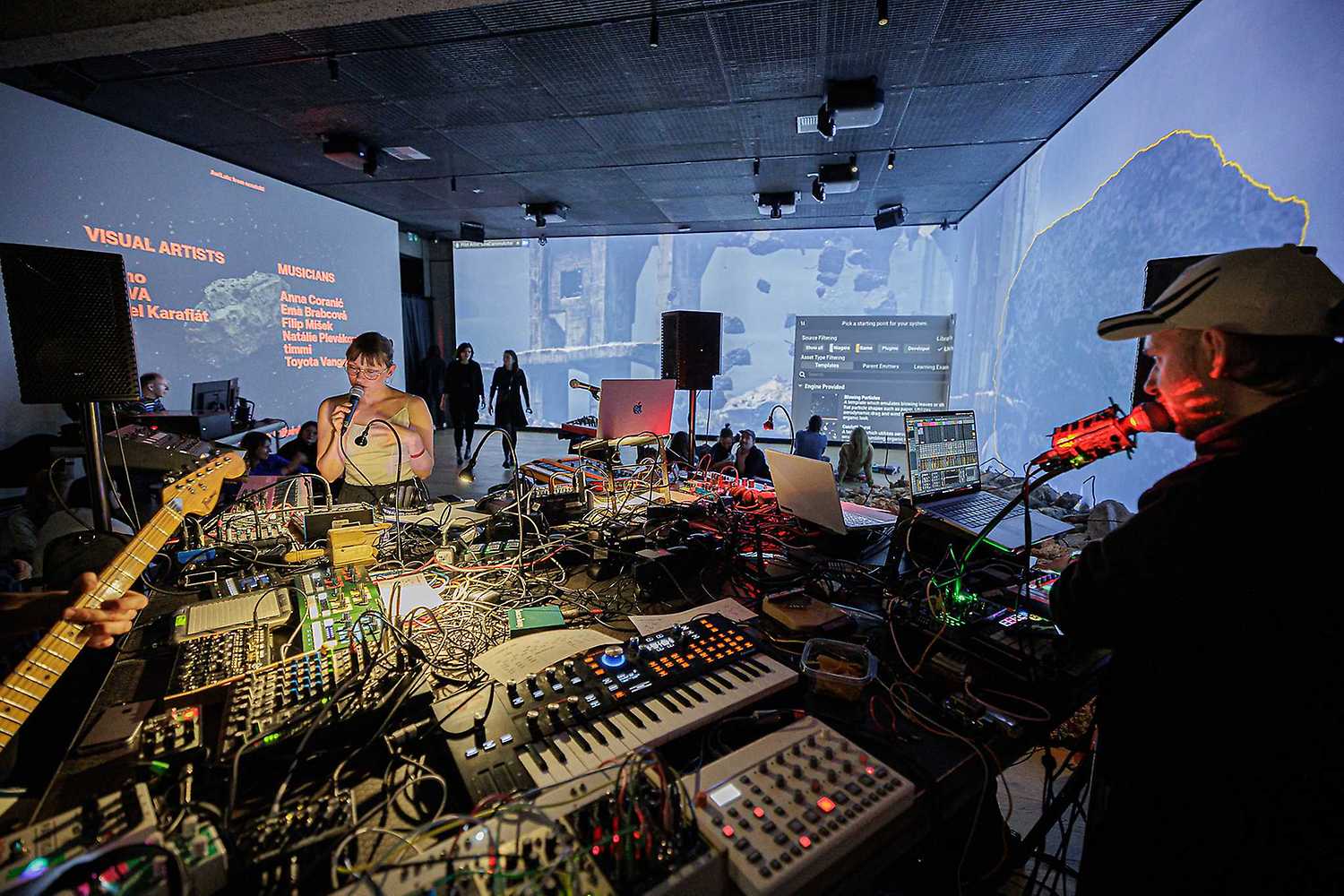 Kunsthalle x Lunchmeat: Aw!Lab—from scratch!