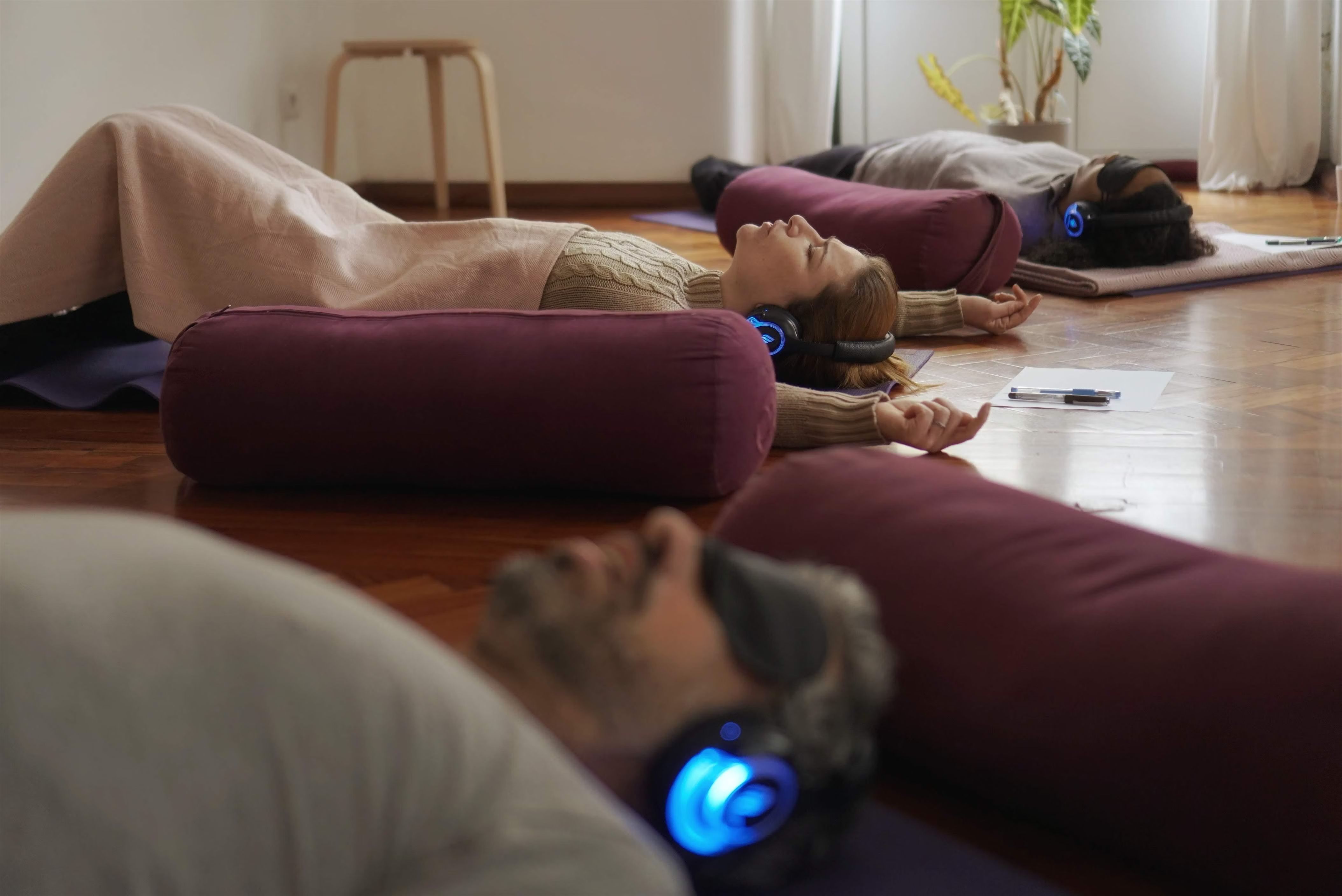 Holosomatic BREATH Therapy® with Headphones