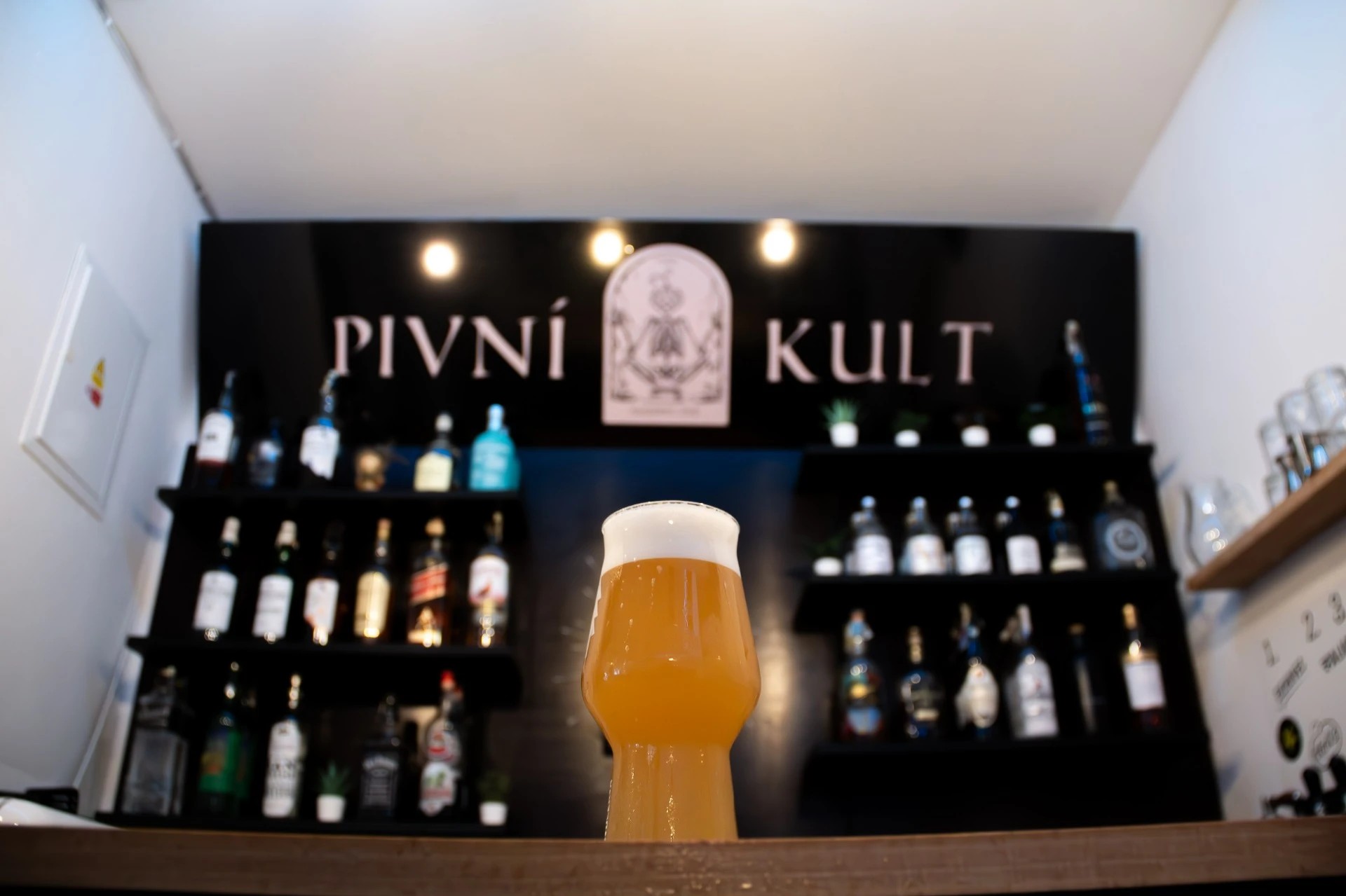 **TAP TAKEOVER** FALKON
