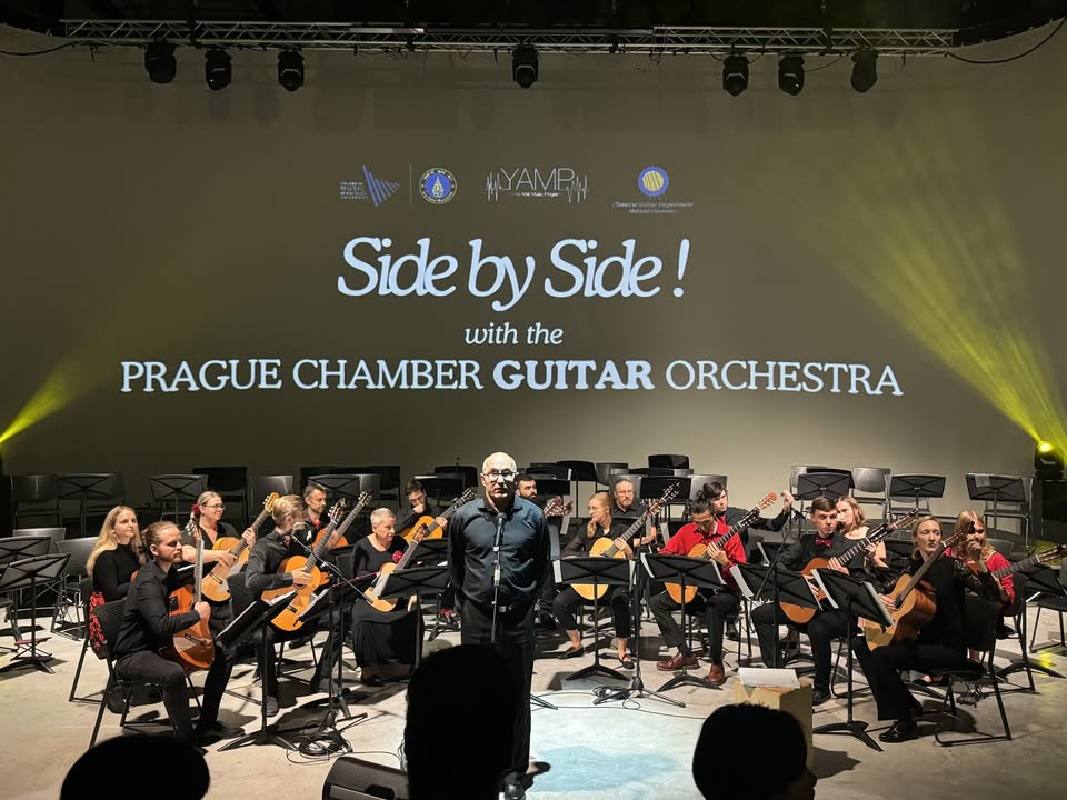 Český kytarový orchestr // KYTARA ZÁŘÍ