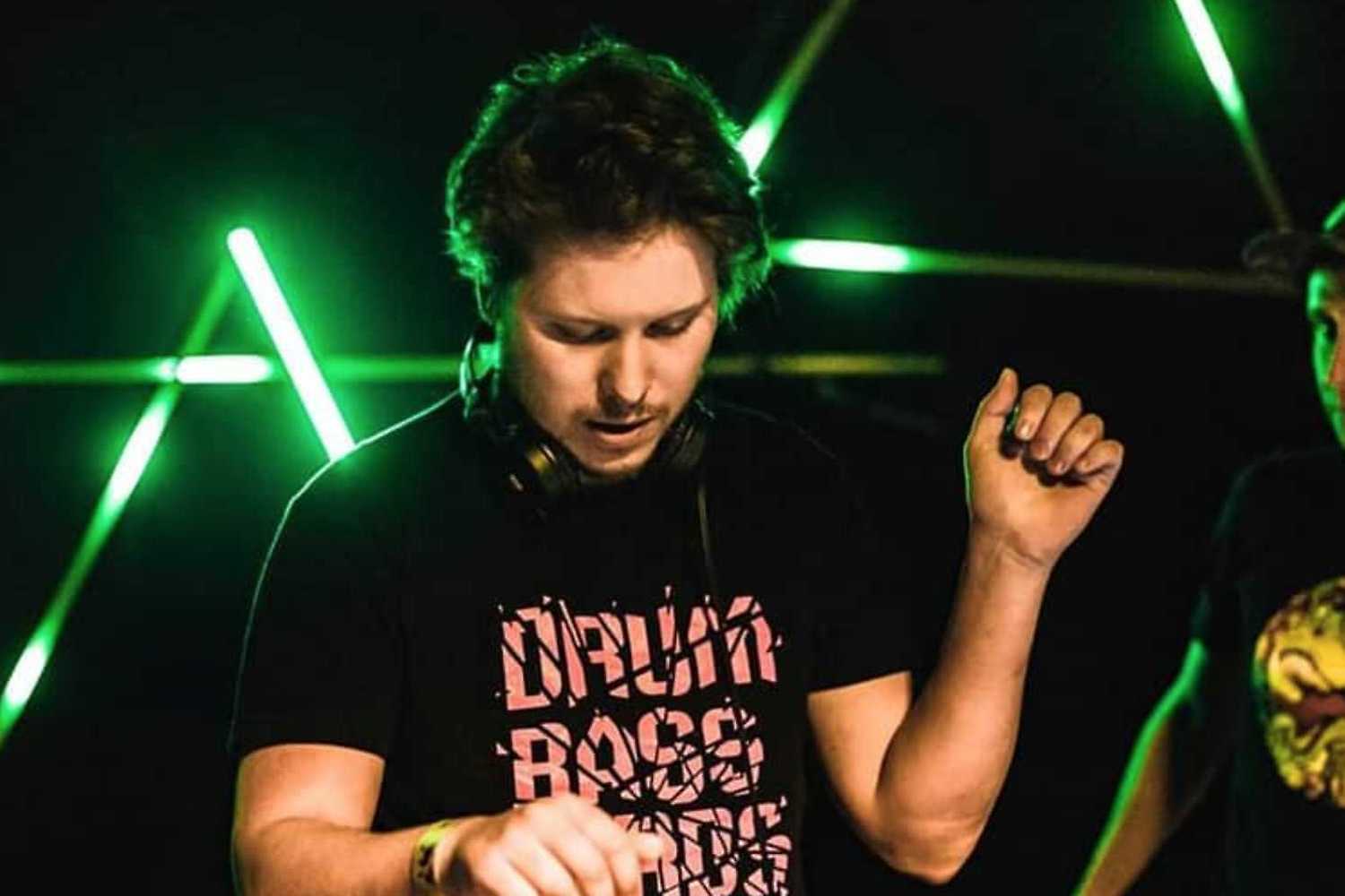 Volume Plus's & Skáčko's Bday Rave