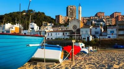 Caminata guiada desde Montgat a Vilassar de Mar + visita guiada en Vilassar