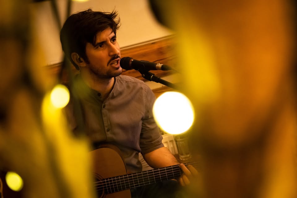 Jannis MORAS - MEET ME SOLO
