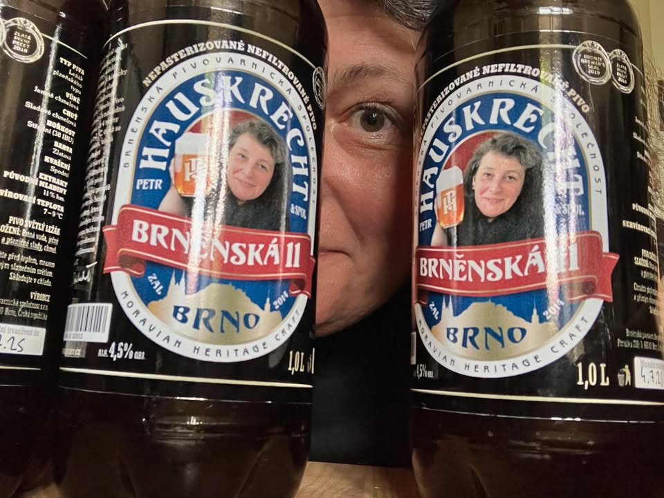 Májové pivo & gril u kostela