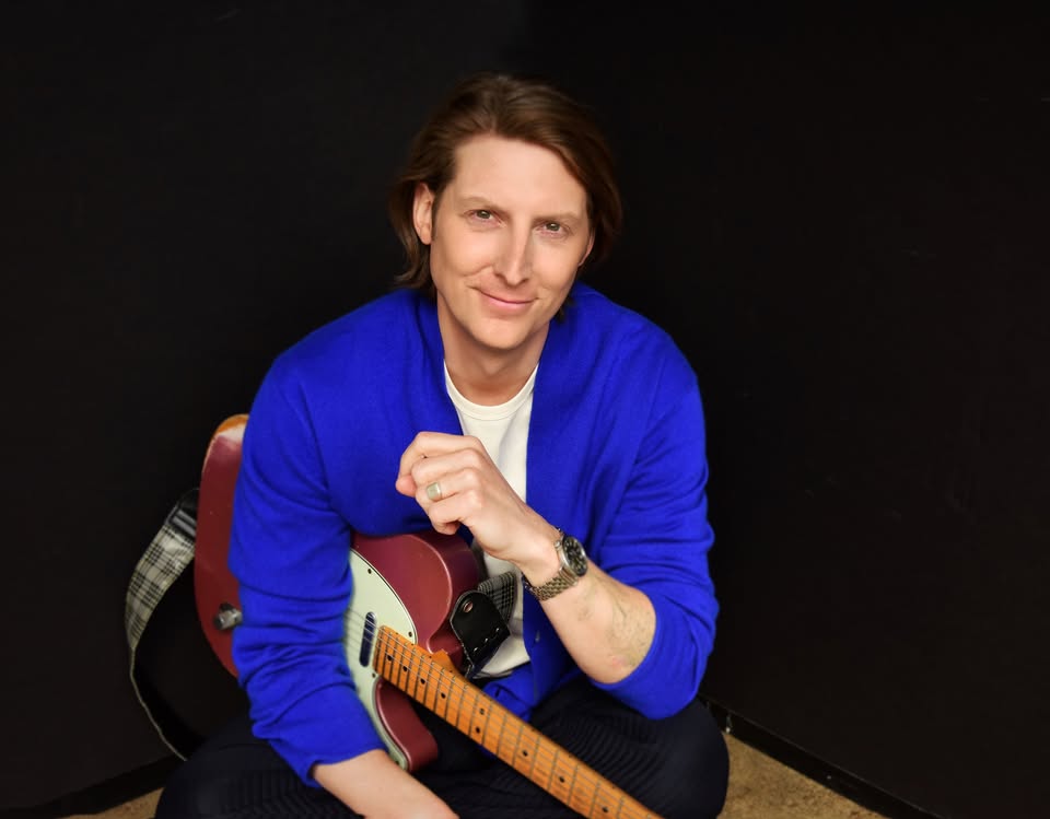 ERIC HUTCHINSON - REPEATING MYSELF TOUR 2026 - SOLO & ACOUSTIC | Berlin