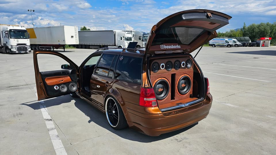 Car meet