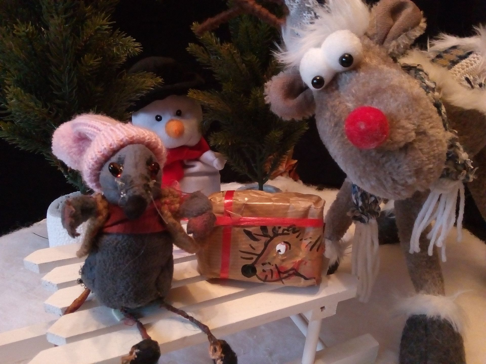 Kleine Muis en de pakjes door IngeborgPop vanaf 3 jaar