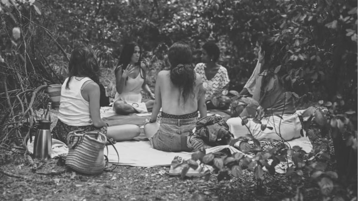 ✧ CÍRCULO DE MUJERES&ARTETERAPIA EN TURO PARK ✧