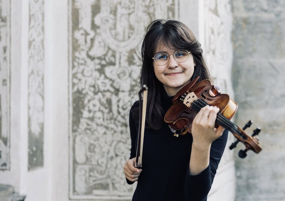 Salón Dvořák: Houslový recitál Amálie Dobšíkové