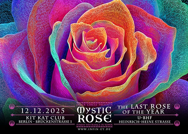 The Mystic Rose - The last Rose of the year...🌹