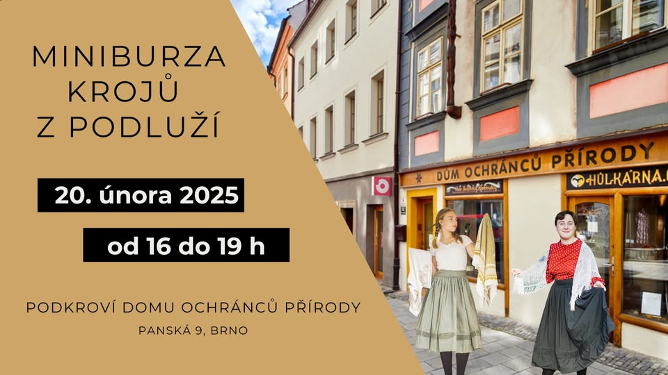 Benefiční miniburza dámských krojů z Podluží