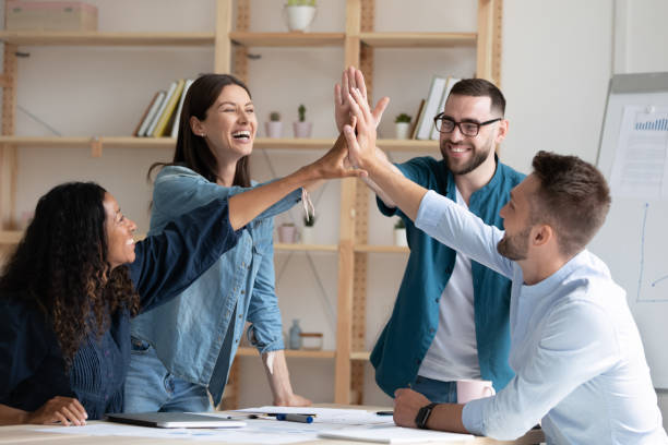 Réunion reseautage: rencontres voyageurs, entrepreneurs, professionnels et curieux