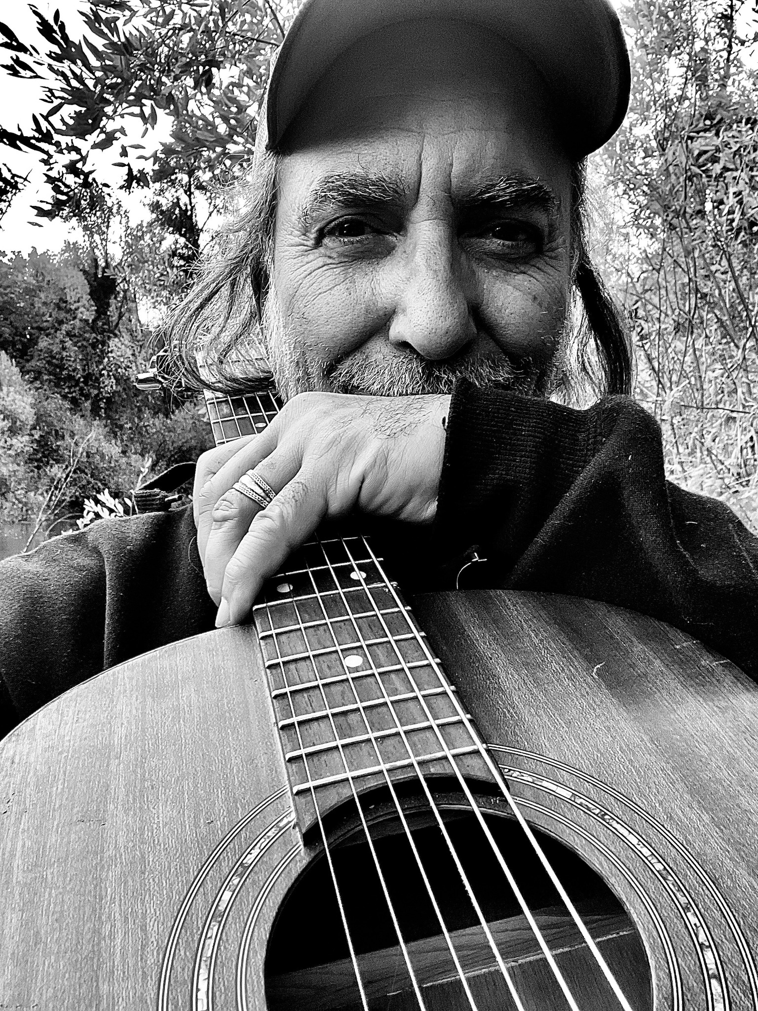 Jody Carroll live at Strum Guitars