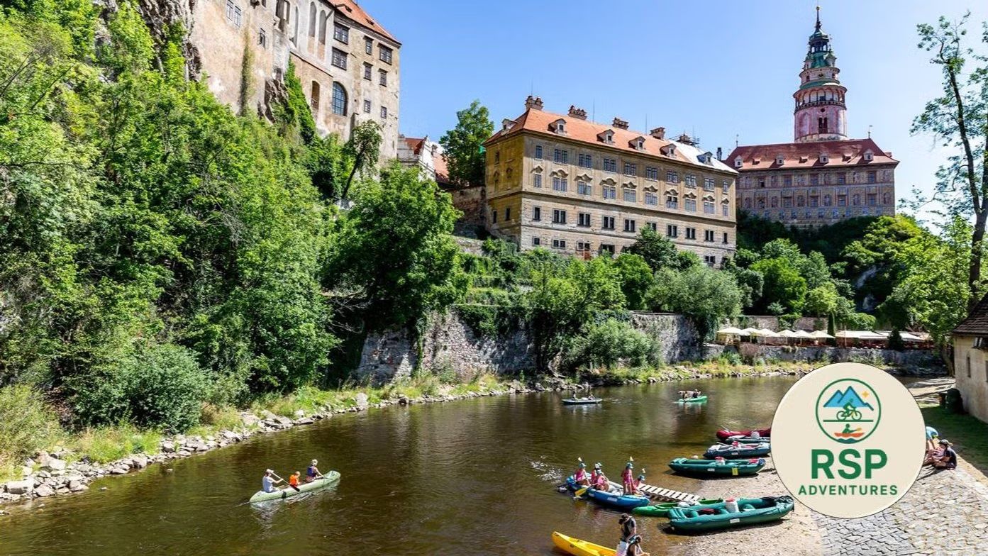 Vltava: Riverside Canoe & Fairytale Town Adventure