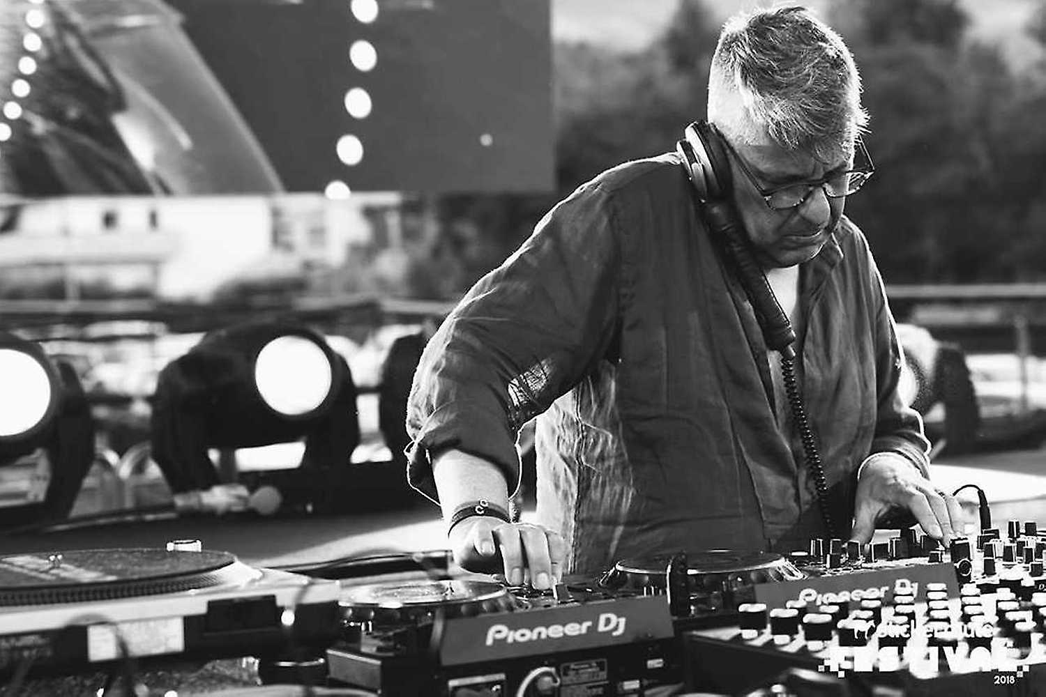 Fractal Disco Club x Popular: Don Carlos