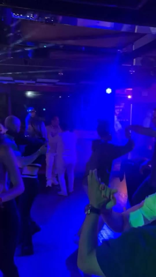 UrbanKiz vs Bachata Dj Daniel Andrejcik