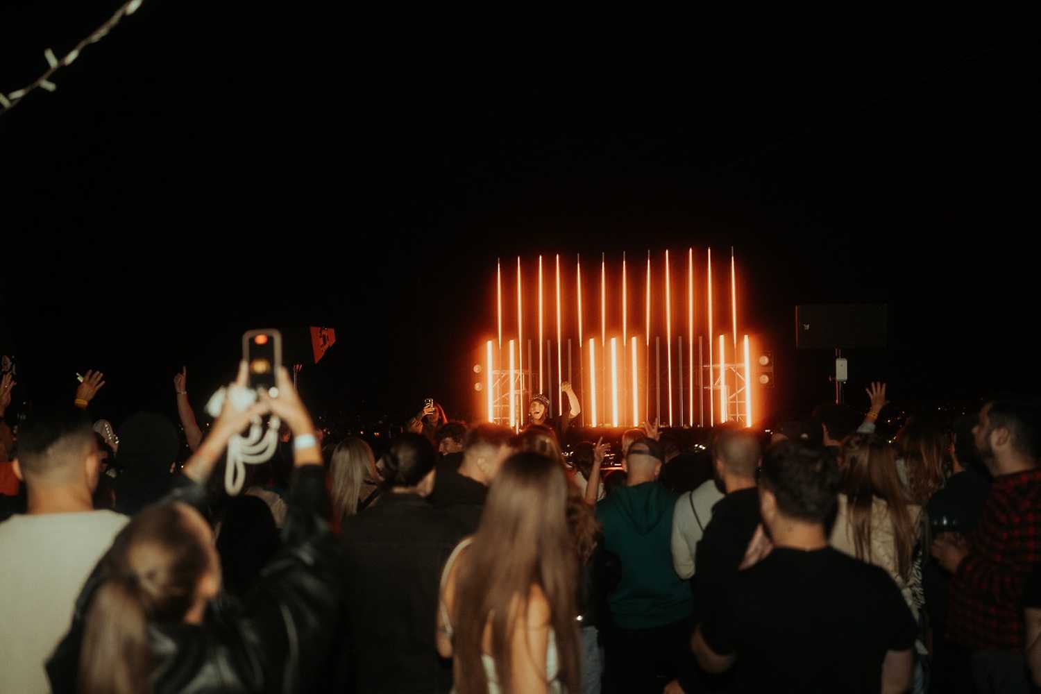block.rave: červený breh