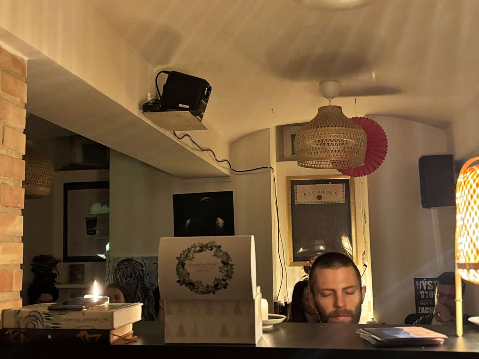 Zpívání s Kubou a přáteli v Radobaru