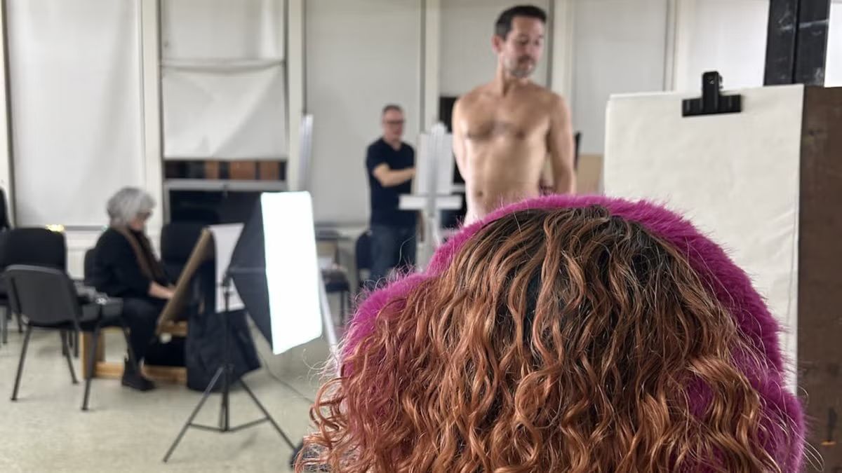 Drink and Draw in PDX:  Figure Drawing/happy hour
