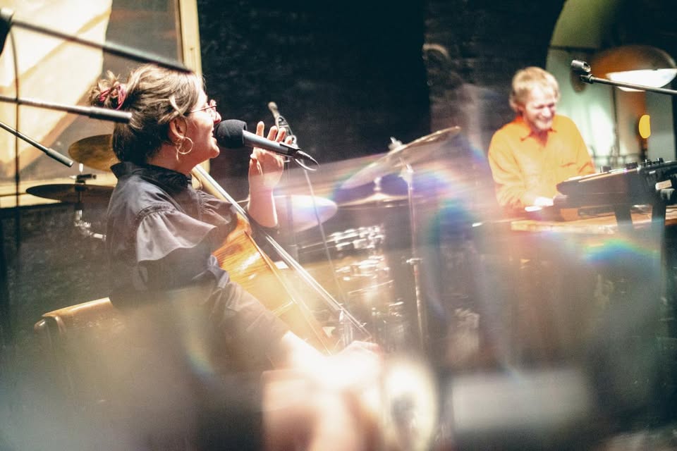 bytový koncert — moncello//monjur + ZI.MA