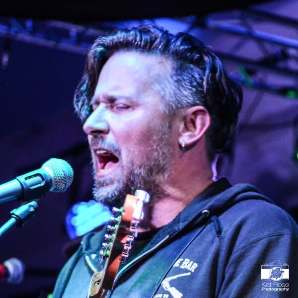 Chad Rupp’s blues jam w/ Kivett Bednar @ The White Eagle PDX