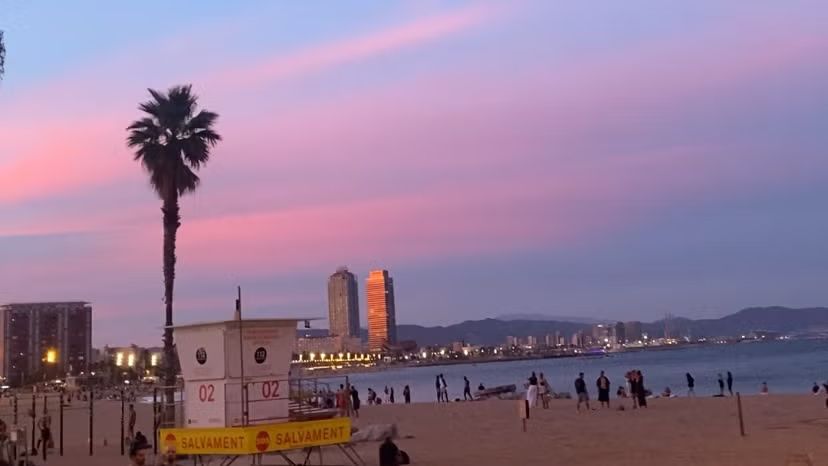 Sunset Pilates by the Sea - Barcelona