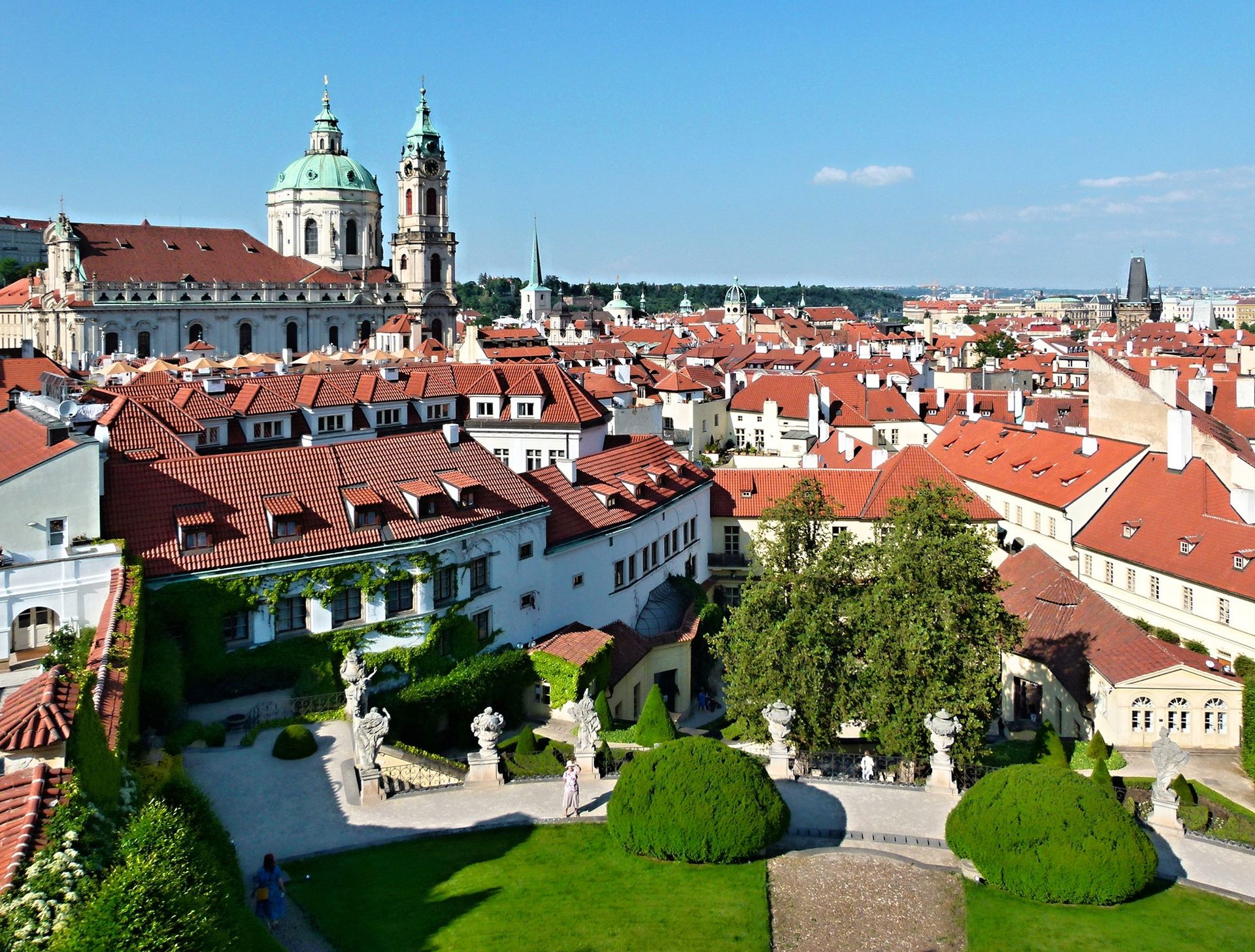 KOMENTOVANÁ PROHLÍDKA - DERNISÁŽ VÝSTAVY ANTIK