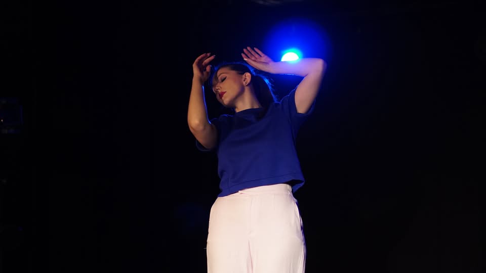 Ema Vlasáková: Oporný bod (?) | Akademický Prešov