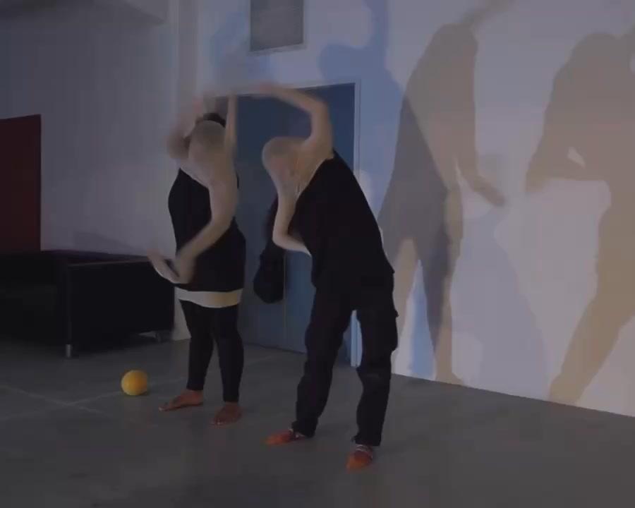 La Nuit Du Cirque – Cie Pieds Perchés – ŠRÁMY/Děti z Bakelitu