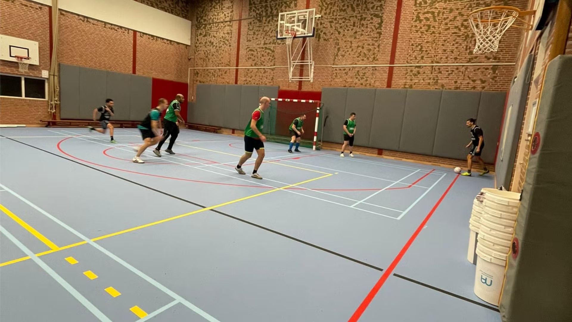 Play Football at Sportzaal Weesperzijde