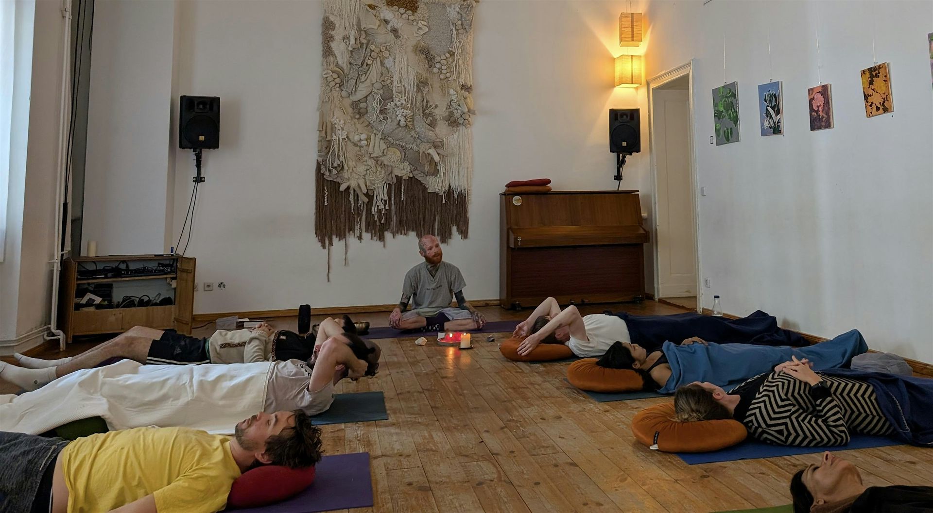 Queer Healing Circle: Inner Journey & Energy Healing