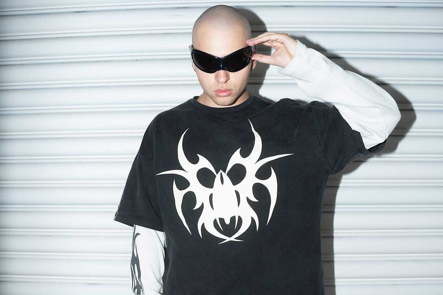 SIMILIVINLIFE: I hate sex tour