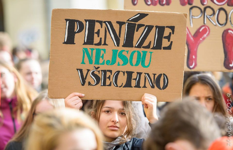 Přednáška: O sdílení, tržní logice a lidských potřebách