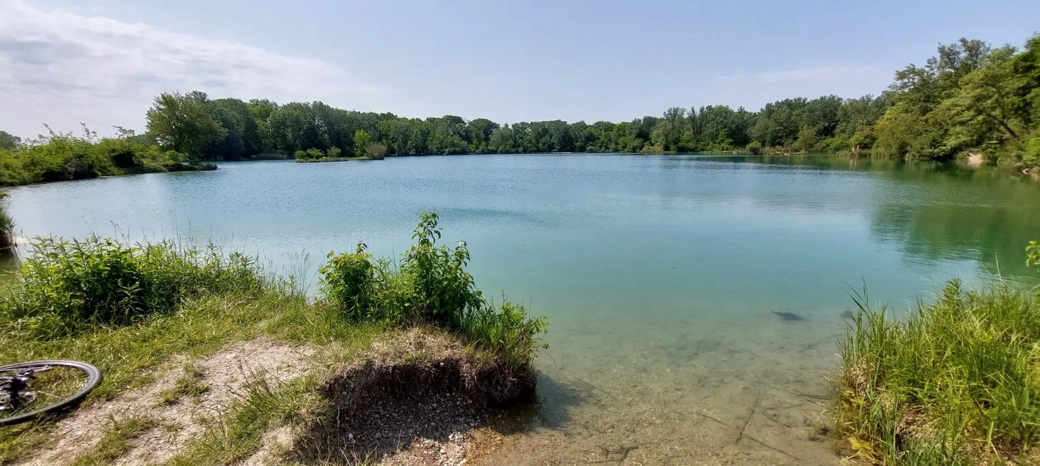 Ride to Cunovo Lake
