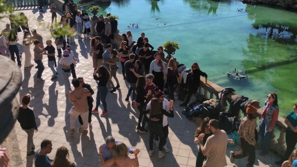 UrbanKiz & Afrobeat Social Dance en Parc de la Ciutadella